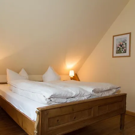 Апартаменты Ostsee-landhaus Рерик